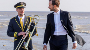 Filmstill zu: Die leisen und die gro&szlig;en T&ouml;ne